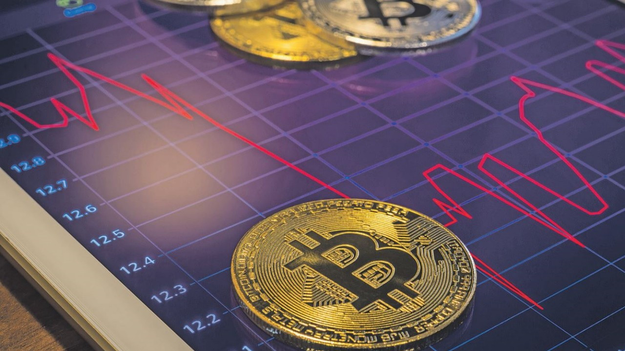 Bitcoin fiyatı rekor kırmaya devam ediyor - Ekonomim