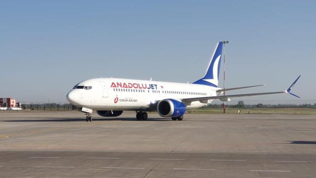 Анадолу джет. Боинг 737-800 Anadolujet. Boeing 737-800 Anadolujet. Лоукостер Anadolujet.