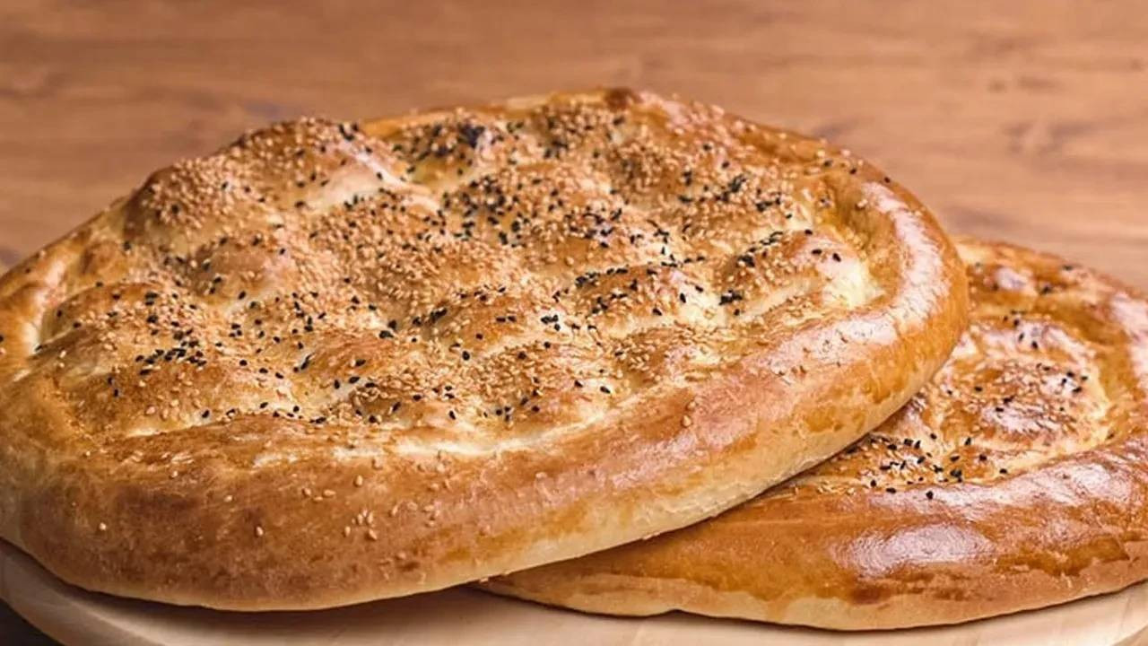 İstanbul Halk Ekmek’te ramazan pidesinin fiyatı belli oldu İstanbul Halk Ekmek’te ramazan pidesinin fiyatı belli oldu