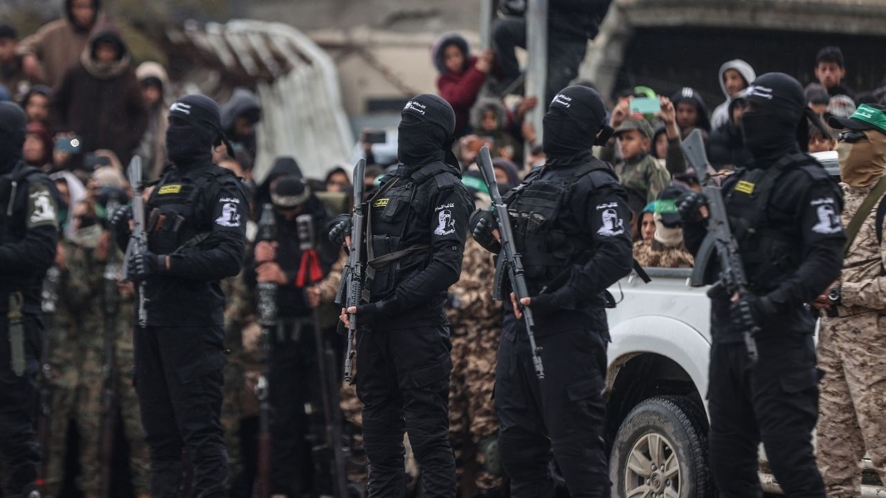 İsrail esir takasını erteledi! Gerekçe olarak ‘Hamas’ı gösterdi İsrail esir takasını erteledi! Gerekçe olarak ‘Hamas’ı gösterdi