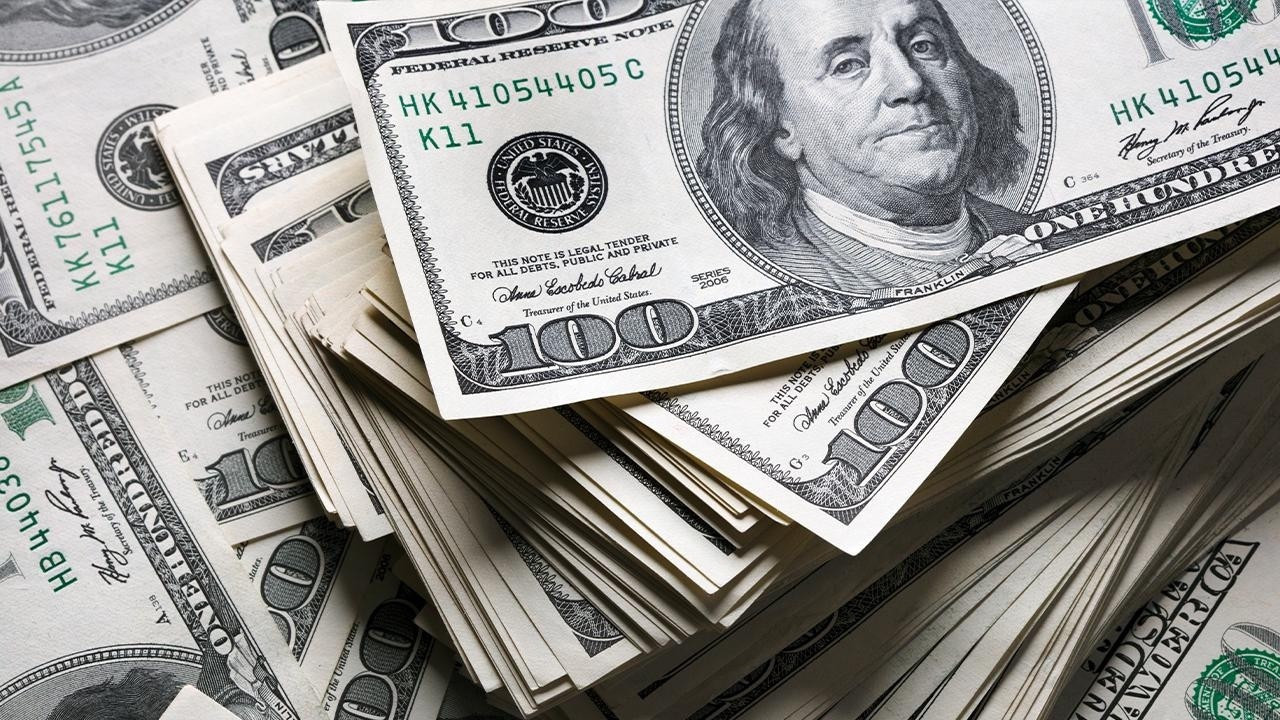 Küresel borçlar 2024’te 318 trilyon dolara ulaşarak rekor tazeledi