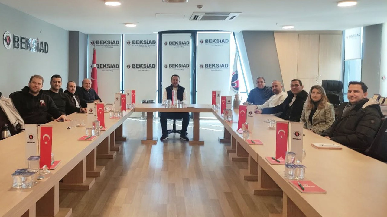 BEKSİAD’da yeni başkan Mehmet Bayezit BEKSİAD’da yeni başkan Mehmet Bayezit