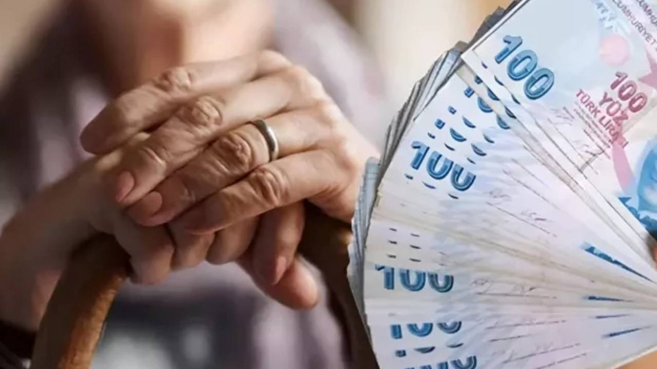 Emeklinin bayram ikramiyesi artışı AK Parti MYK’da belli olacak Emeklinin bayram ikramiyesi artışı AK Parti MYK’da belli olacak
