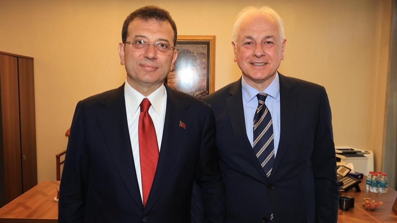 İmamoğlu: Seçimde kaybedenler başka güçlerle millet iradesine darbe yapıyor İmamoğlu: Seçimde kaybedenler başka güçlerle millet iradesine darbe yapıyor