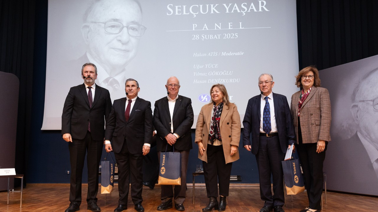 Selçuk Yaşar, doğumunun 100. yılında düzenlenen panelle anıldı Selçuk Yaşar, doğumunun 100. yılında düzenlenen panelle anıldı