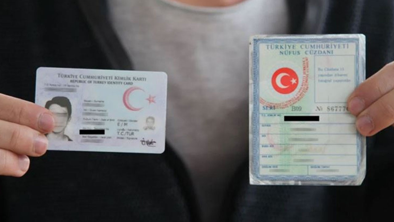 O ilde eski kimlik kullanan kalmadı! Şehrin tamamı yüzde 100’ü yeni kimliğe geçiş yaptı O ilde eski kimlik kullanan kalmadı! Şehrin tamamı yüzde 100’ü yeni kimliğe geçiş yaptı