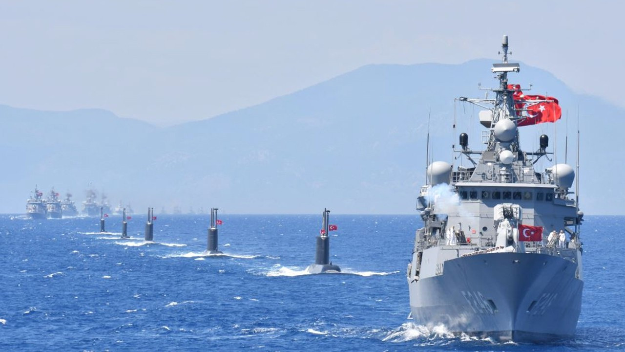 Türkiye'nin sıralaması herkesi şaşırttı! Dünyanın en güçlü donanmaları açıkladı: Zirvede o ülke var Türkiye'nin sıralaması herkesi şaşırttı! Dünyanın en güçlü donanmaları açıkladı: Zirvede o ülke var