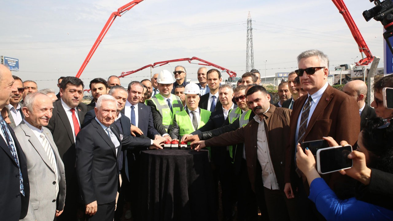 Bursa Büyükşehir, Arabayatağı’nda dönüşümü başlattı Bursa Büyükşehir, Arabayatağı’nda dönüşümü başlattı