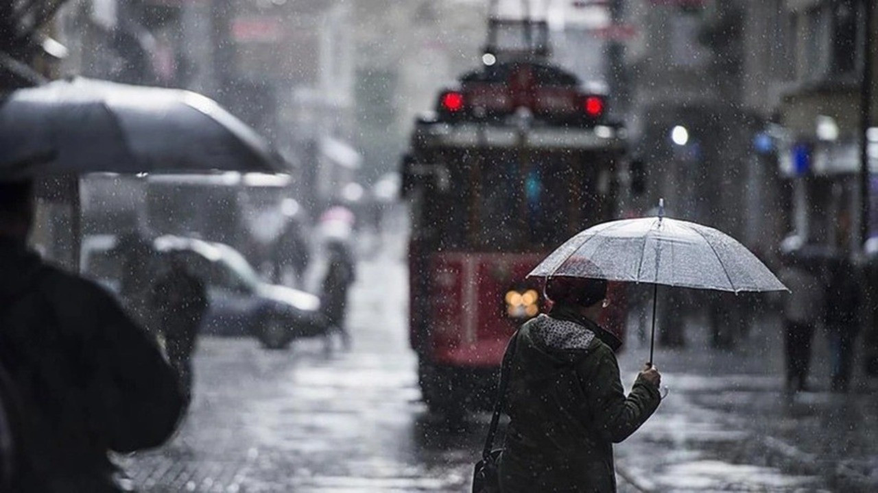Meteoroloji'den İstanbul uyarısı! Tarih ve saat verdi: Kuvvetli sağanak geliyor