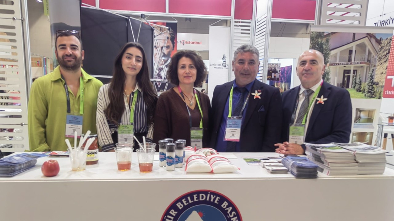 Adana ‘Colors of the World’ fuarında tanıtıldı Adana ‘Colors of the World’ fuarında tanıtıldı