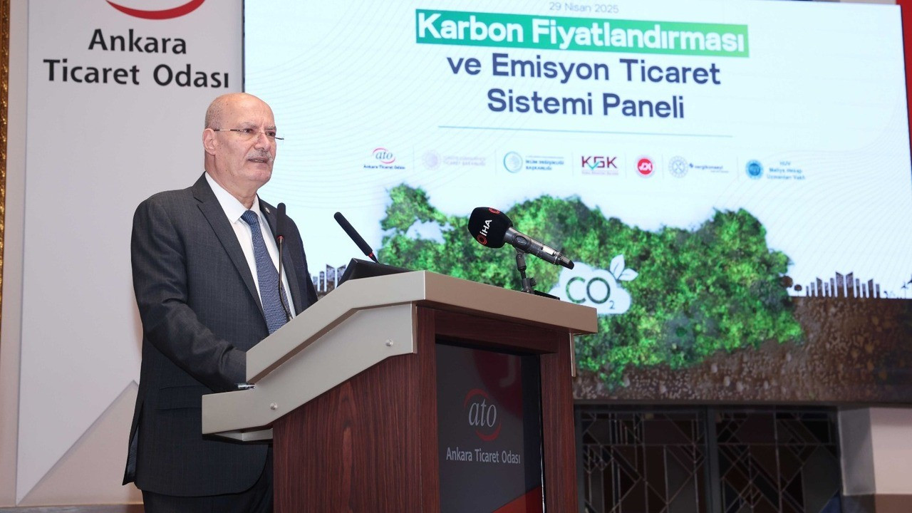 ATO Başkanı Gürsel Baran: Çevresel hedeflere ulaşırken ekonomik istikrar gözetilmeli ATO Başkanı Gürsel Baran: Çevresel hedeflere ulaşırken ekonomik istikrar gözetilmeli