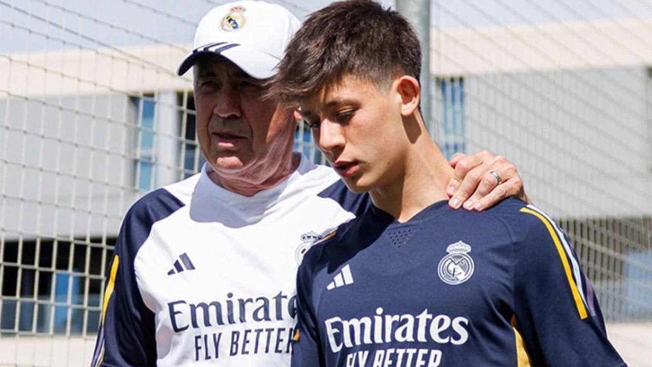 Arda Güler Krizi: Efsane İngiliz Futbolcu Carlo Ancelotti'yi Eleştirdi!