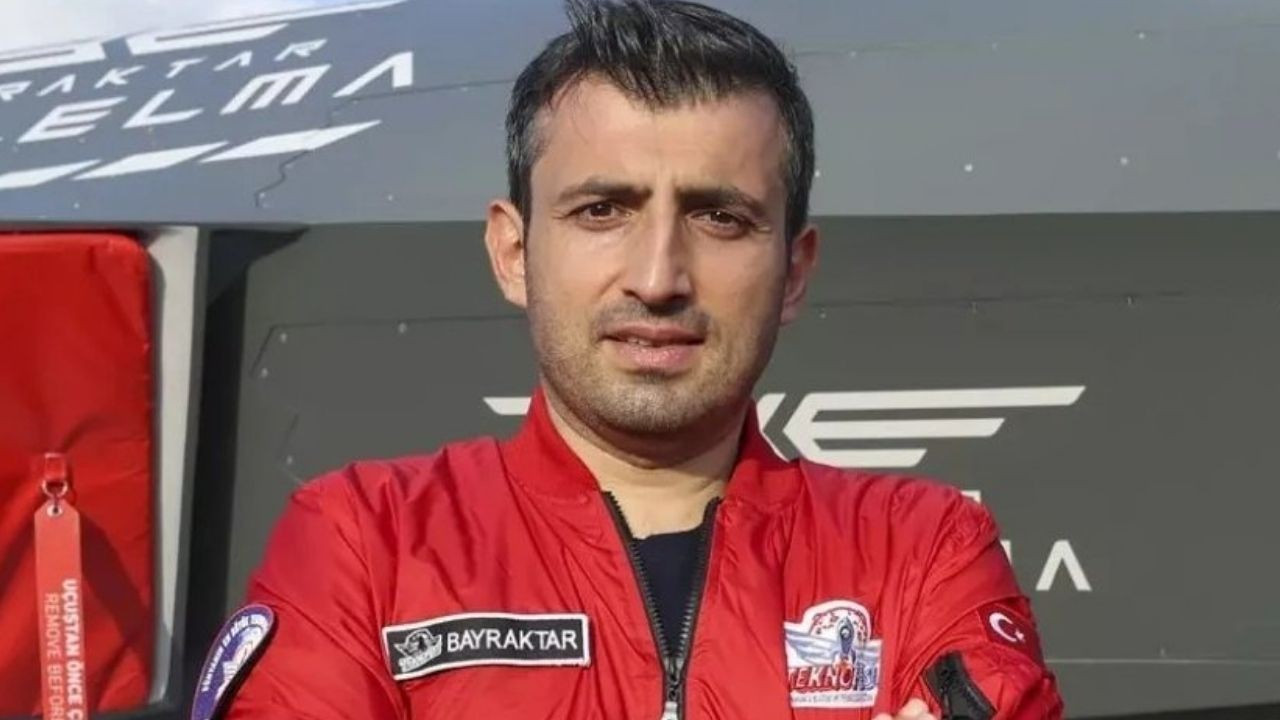 TEKNOFEST KKTC'de Devrim Yaratıyor! Bayraktar: Kuzey Kıbrıs'ta Teknoloji Yatırımları Katlanacak