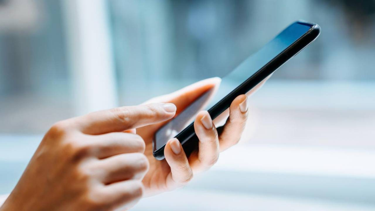 Dört cep telefonu için piyasadan toplatma kararı: İşte o modeller Dört cep telefonu için piyasadan toplatma kararı: İşte o modeller