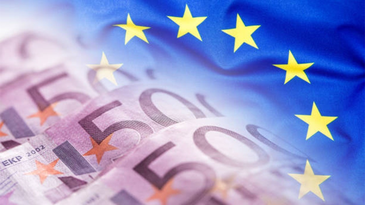 Euro Bölgesi’nde yatırımcı güveni sınırlı da olsa yükseldi Euro Bölgesi’nde yatırımcı güveni sınırlı da olsa yükseldi