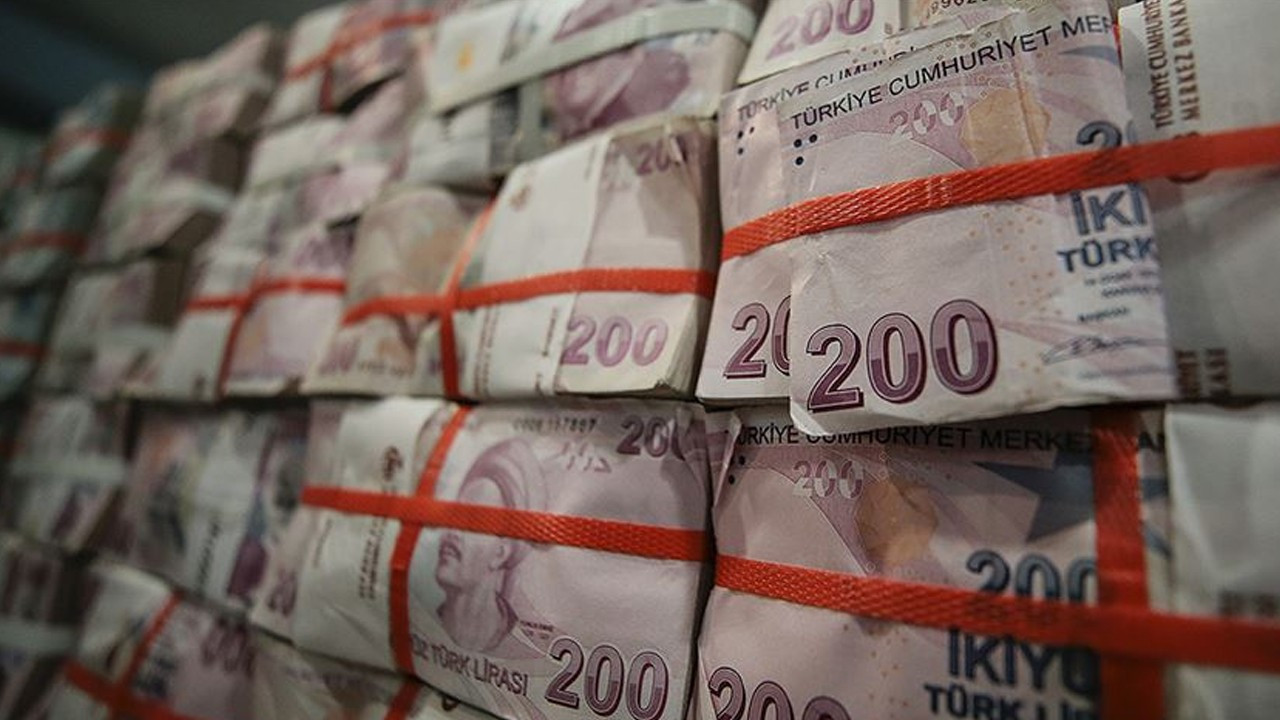 Liralaşmayı destekleyen önlemlere dönüş…