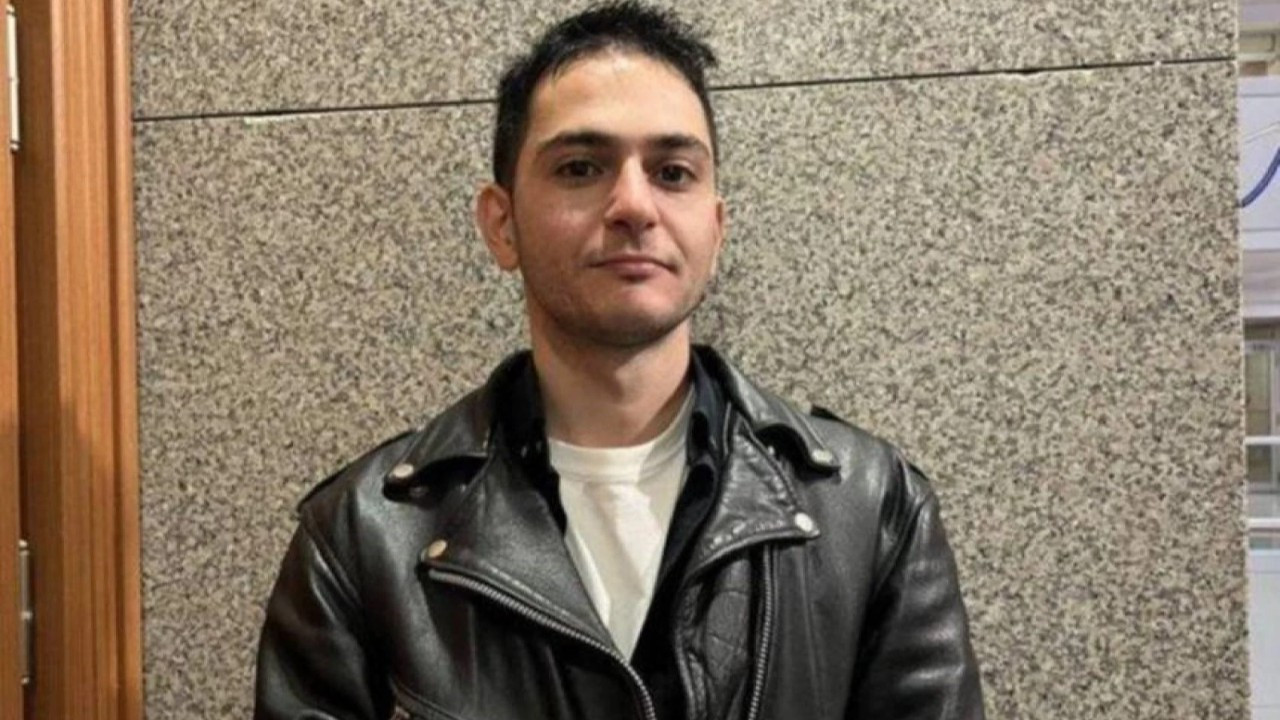 Gazeteci Furkan Karabay çıkarıldığı mahkemece tutuklandı! Gazeteci Furkan Karabay çıkarıldığı mahkemece tutuklandı!