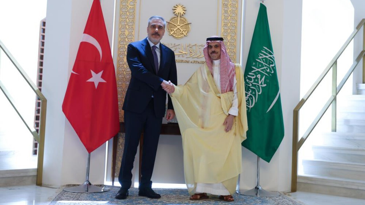 Dışişleri Bakanı Fidan, Suudi mevkidaşı Ferhan Al Suud ile görüştü