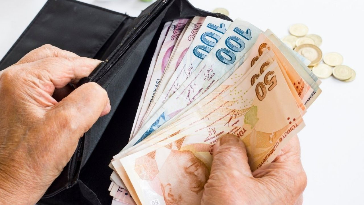 ‘1 milyon kişiye erken emeklilik’ iddiasını SGK uzmanı yanıtladı: Sistem değişti ‘1 milyon kişiye erken emeklilik’ iddiasını SGK uzmanı yanıtladı: Sistem değişti