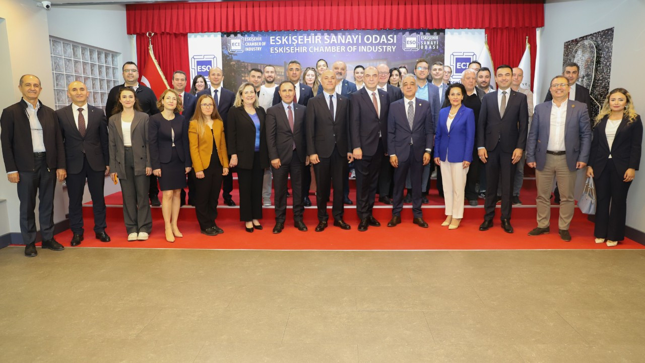 Kesikbaş “Avrupa Yeşil Mutabakatı kapsamında stratejik bir konumdayız” Kesikbaş “Avrupa Yeşil Mutabakatı kapsamında stratejik bir konumdayız”