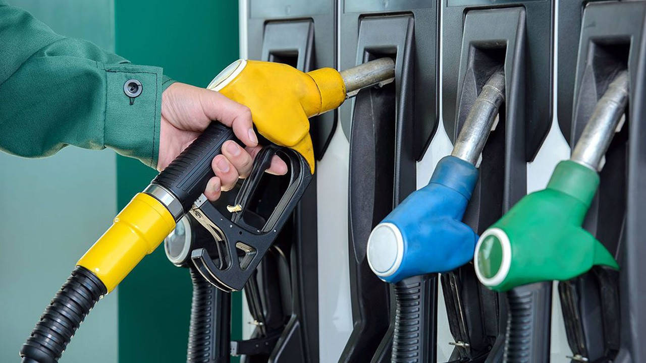 Akaryakıt fiyatlarında son durum: İşte 25 Mayıs 2025 güncel benzin, motorin ve LPG fiyatları Akaryakıt fiyatlarında son durum: İşte 25 Mayıs 2025 güncel benzin, motorin ve LPG fiyatları