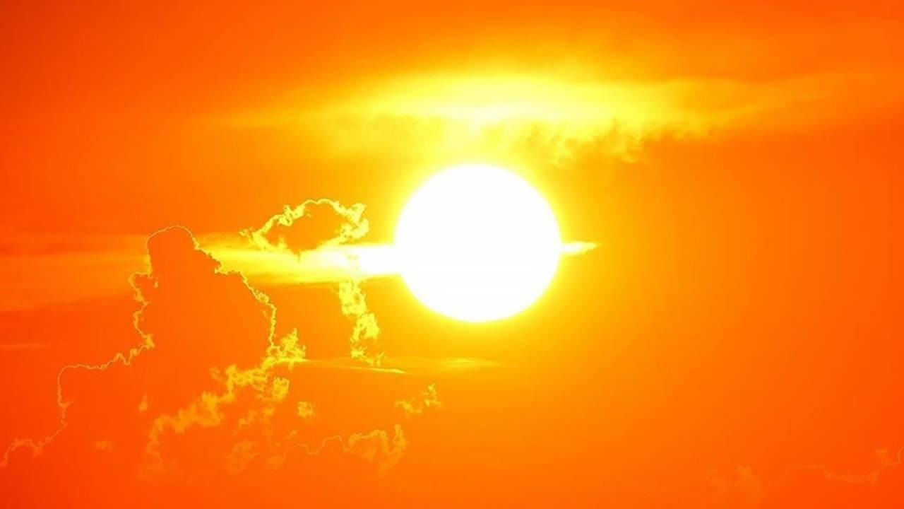 İngiltere 2025 ilkbaharında sıcaklık rekoru kırdı İngiltere 2025 ilkbaharında sıcaklık rekoru kırdı