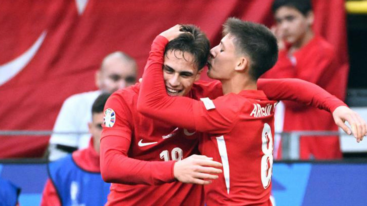 En pahalı 10 Türk futbolcu belli oldu! Süper Lig'den 3 isim…