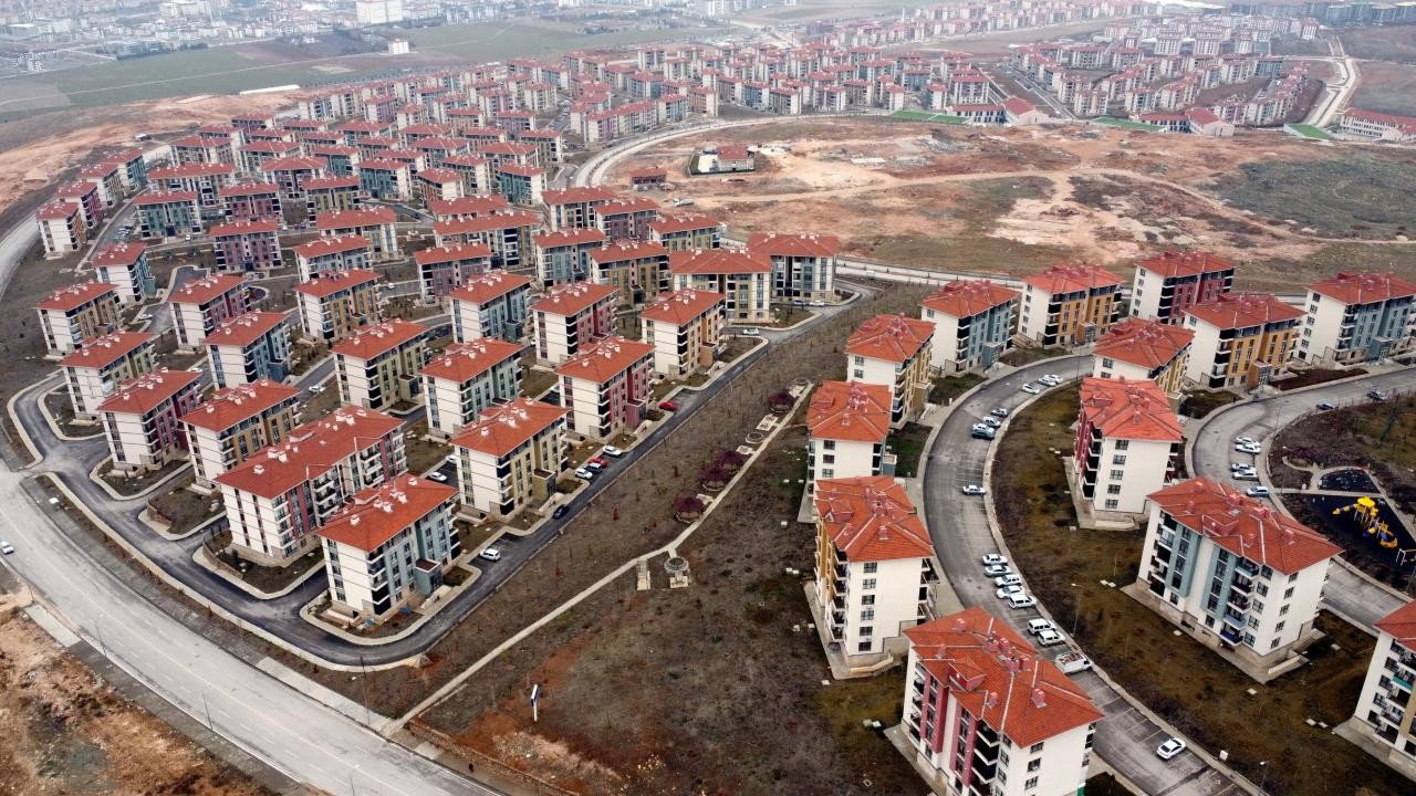 TOKİ'den aylık 9 bin TL'den 2+1 ve 12 bin TL'den 3+1 daire fırsatı: İşte başvuru tarihi ve şartlar TOKİ'den aylık 9 bin TL'den 2+1 ve 12 bin TL'den 3+1 daire fırsatı: İşte başvuru tarihi ve şartlar