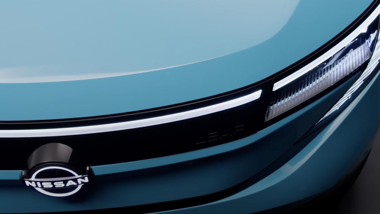 Zor günlerden geçen Nissan küllerinden doğacak. Elektrikli Leaf tüm modellerden farklı olacak Zor günlerden geçen Nissan küllerinden doğacak. Elektrikli Leaf tüm modellerden farklı olacak
