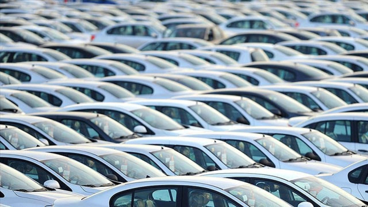 Otomotiv sektöründe yılın ilk yarısında ihracat 20 milyar dolara dayandı Otomotiv sektöründe yılın ilk yarısında ihracat 20 milyar dolara dayandı