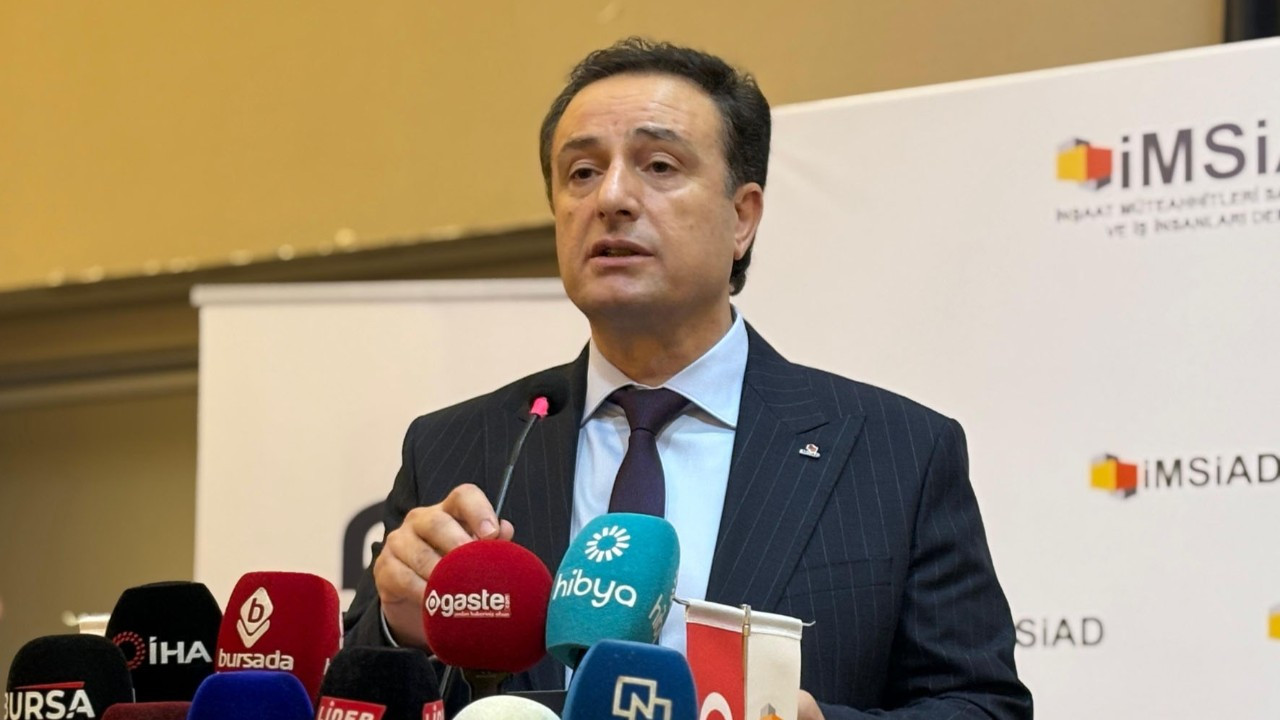 İMSİAD Başkanı Demir: “Dedikodu ekonomiyi yıkar, güven olmazsa yatırım olmaz” İMSİAD Başkanı Demir: “Dedikodu ekonomiyi yıkar, güven olmazsa yatırım olmaz”