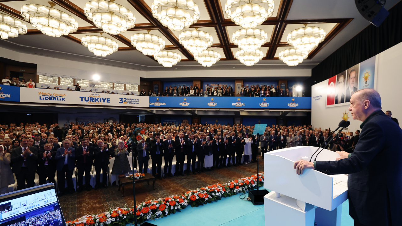 Cumhurbaşkanı Erdoğan’ın “tarihi” konuşması gazete manşetlerinde nasıl yer buldu? Cumhurbaşkanı Erdoğan’ın “tarihi” konuşması gazete manşetlerinde nasıl yer buldu?