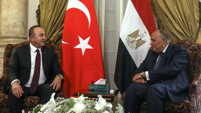 Çavuşoğlu Mısır'da: Diplomatik ilişkiler en kısa zamanda üst düzeye çıkacak