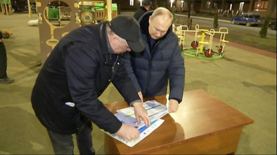 Putin'den Mariupol kentine ziyaret