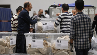 Yurt dışında kullanılan oyların tasnifine başlandı