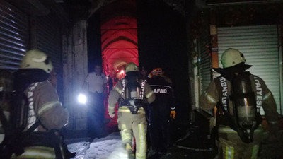 İstanbul'da Kapalıçarşı'nın çatısında yangın