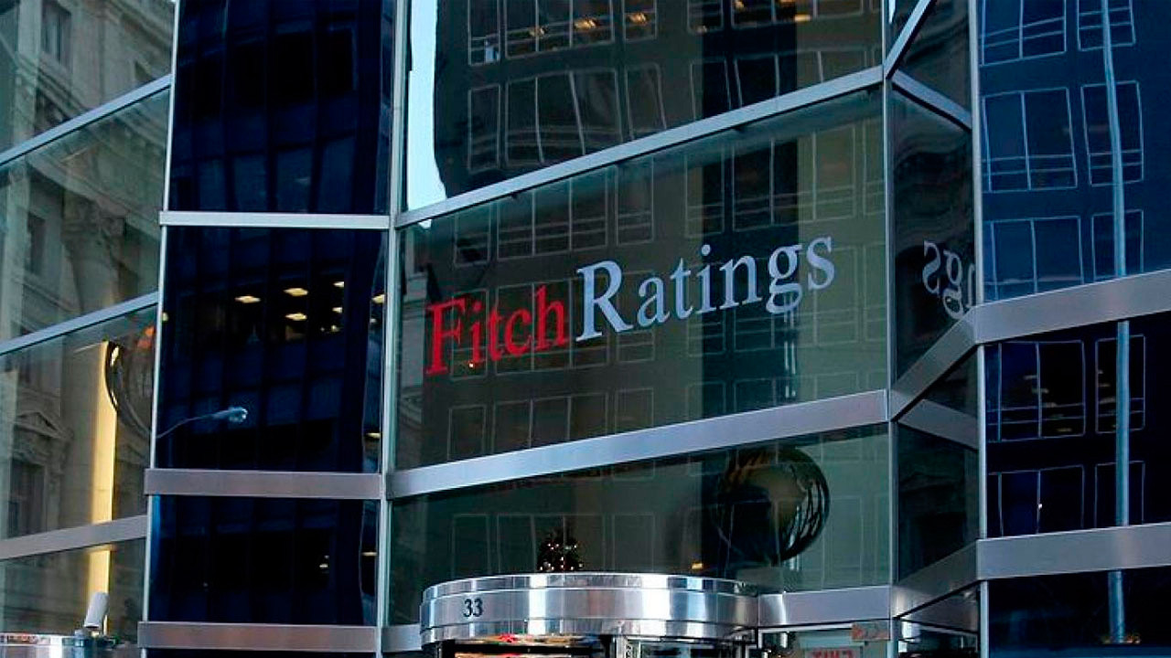 Fitch, 11 şirketin not görünümünü yükseltti