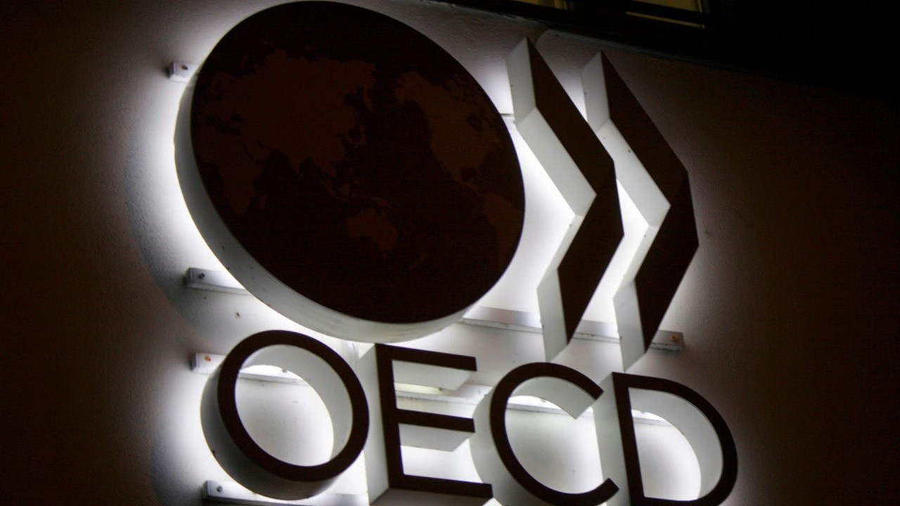 OECD Bölgesi'nde işsizlik 13 aydır yüzde 5'in altında
