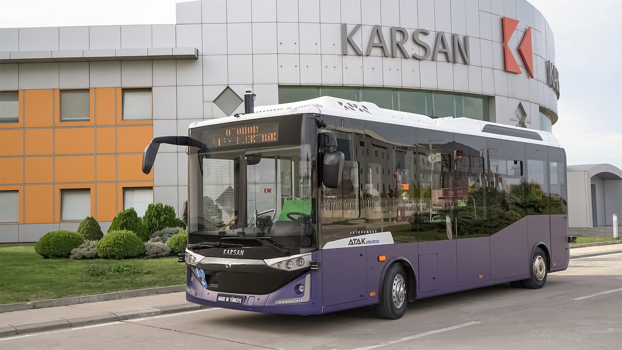 Romanya'daki elektrikli otobüs ihalesini Karsan kazandı