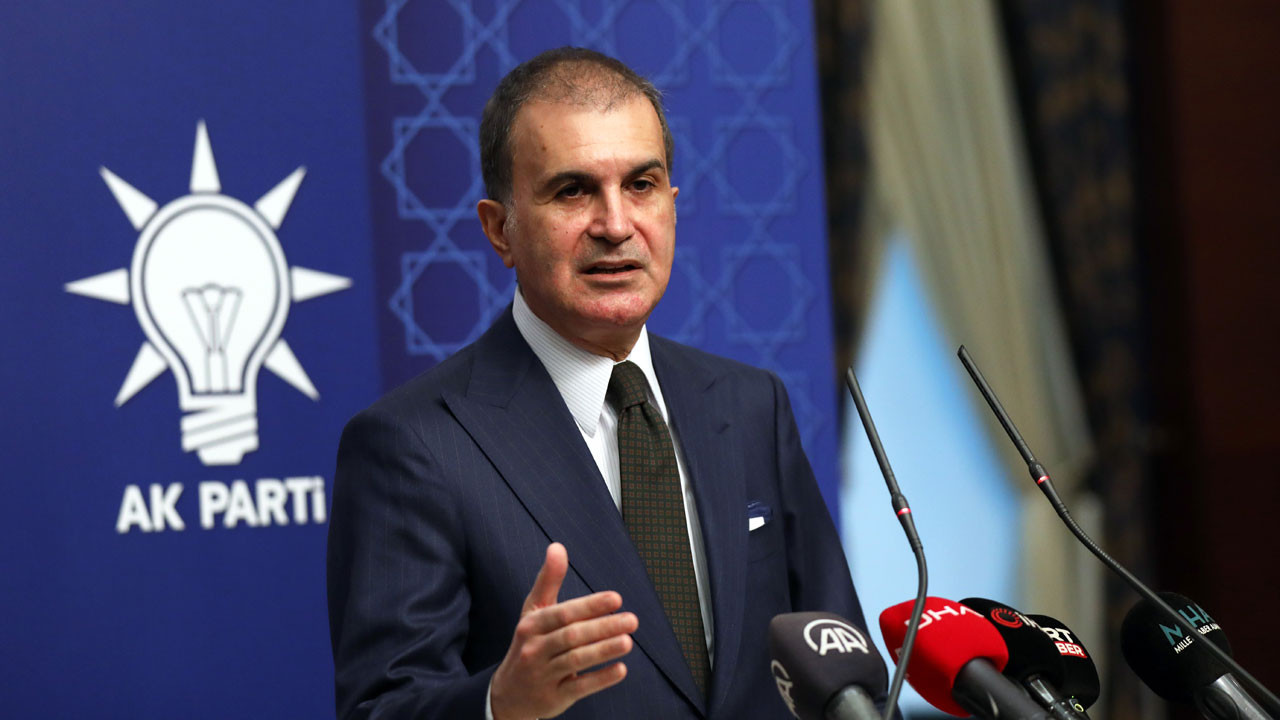 Ömer Çelik: Mehmet Şimşek aktif siyasette yer almayı düşünmüyor