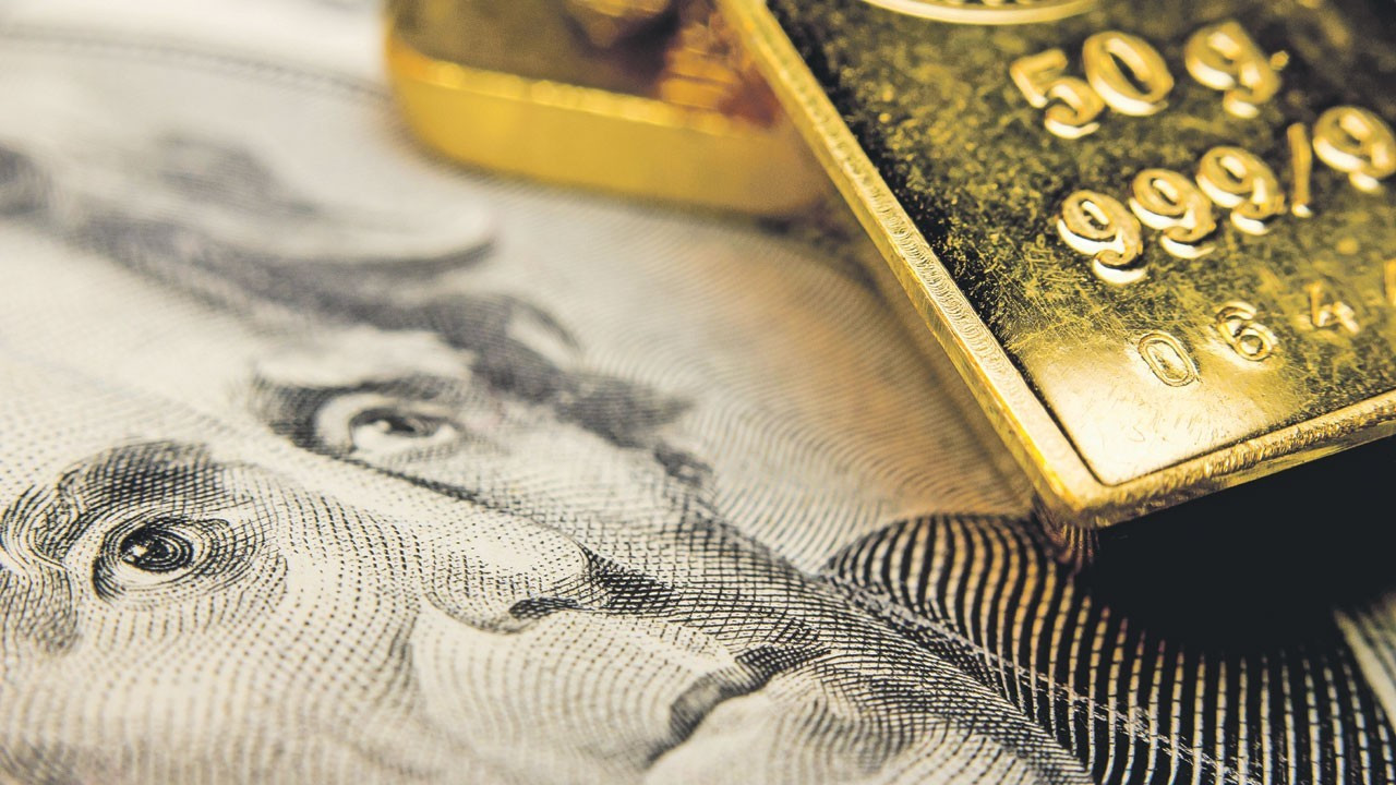 Altın, "Fed güvercinleşir" umuduyla 7 ayın zirvesinde