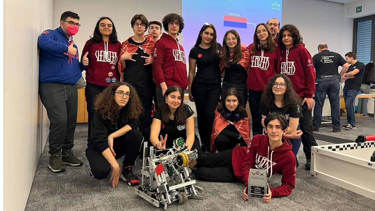 Doğa Koleji, VEX Robotics Almanya Şampiyonu