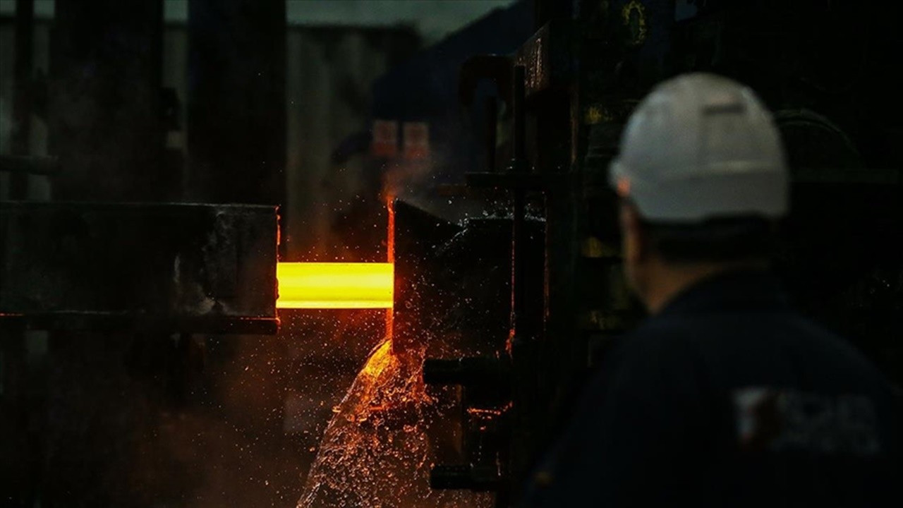 Türkiye’nin ham çelik üretimi yüzde 21,5 azaldı