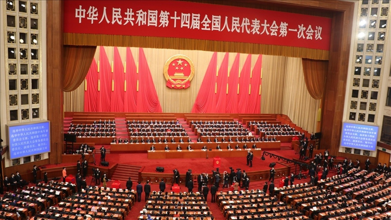 Çin Başbakanı Li: Ekonomiyi kalkındırmak istihdam yaratımı için anahtar