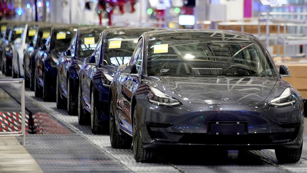 ABD'de Tesla Model 3 araçlara vergi teşviki