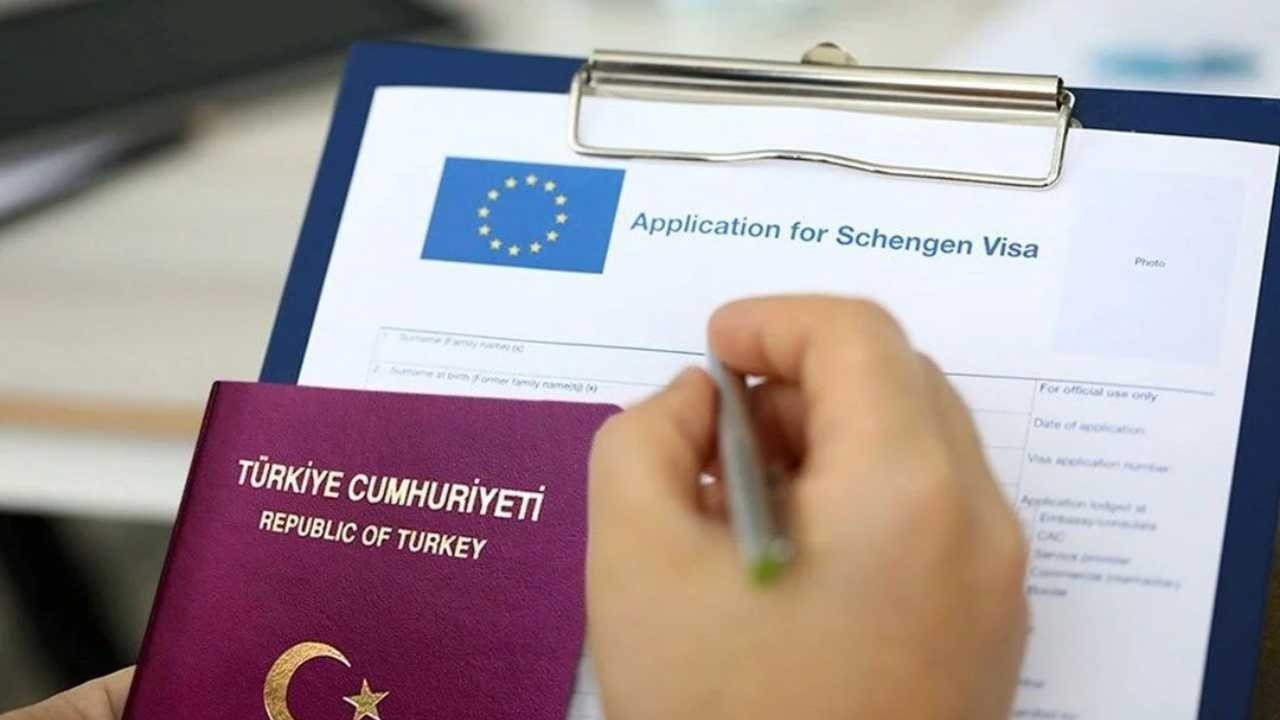 Ret dalgası Schengen sınırını aştı