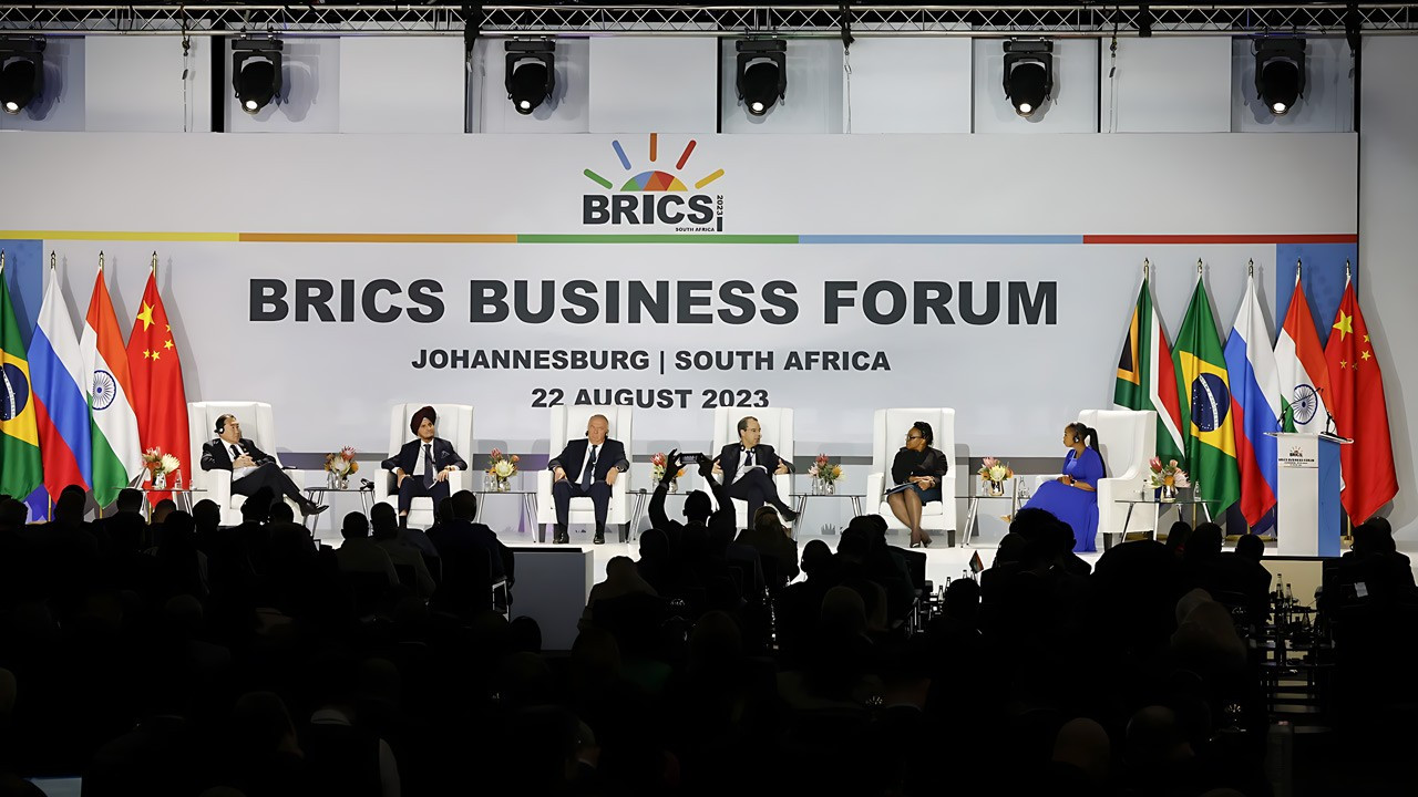 15. BRICS Liderler Zirvesi Johannesburg'da başladı - Nasıl Bir Ekonomi