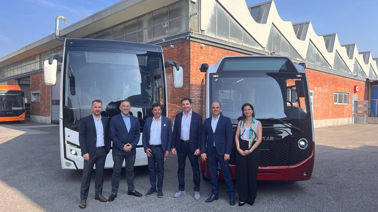 Otokar, İtalya bayisi Mauri Bus System’ı satın aldı