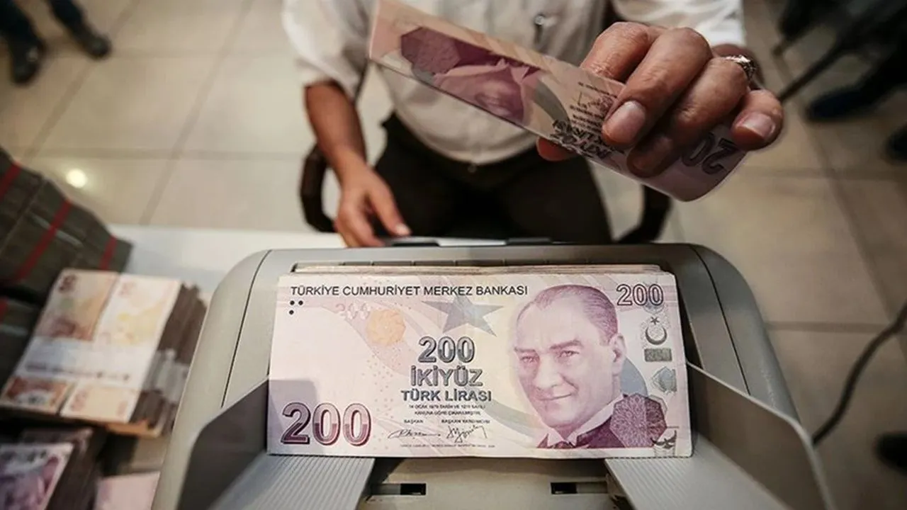 Faizsiz kredi veren bankalar belli oldu! İşte kredi miktarı ve taksit sayısı