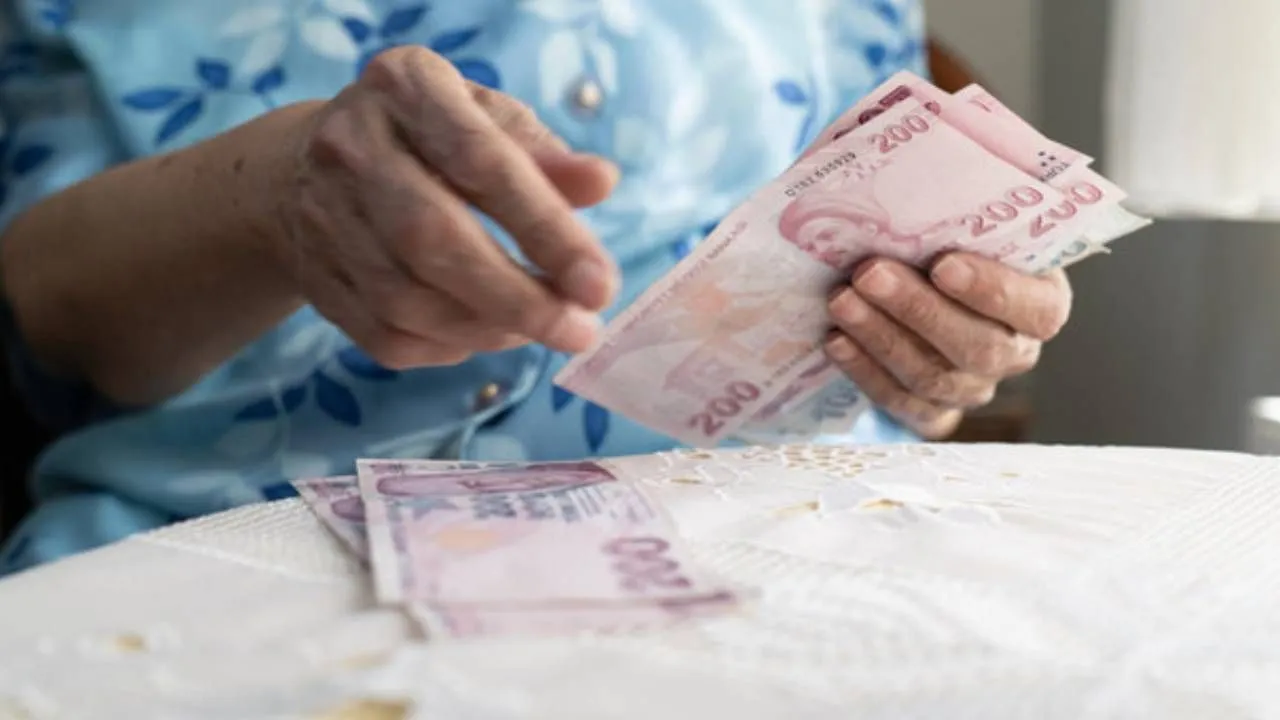 SGK uzmanı İsa Karakaş, 'infiale yol açar' dedi, emekli zammında kritik formülü verdi